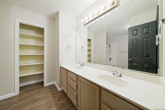 8139 MANDERLY PL, Converse, TX 78109