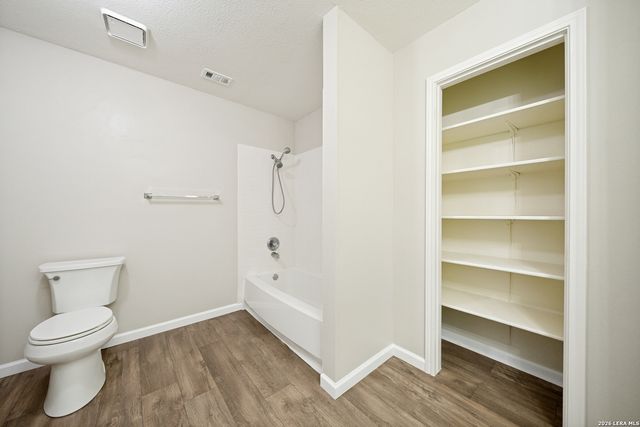 8139 MANDERLY PL, Converse, TX 78109