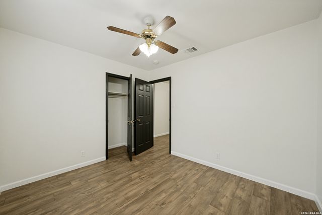 8139 MANDERLY PL, Converse, TX 78109