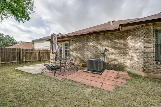 8139 MANDERLY PL, Converse, TX 78109