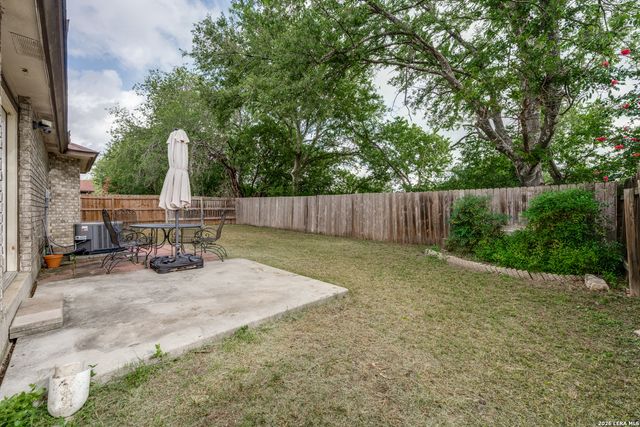 8139 MANDERLY PL, Converse, TX 78109