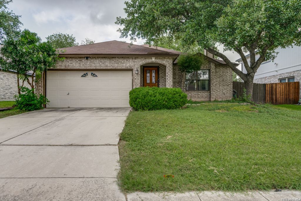 8139 MANDERLY PL, Converse, TX 78109