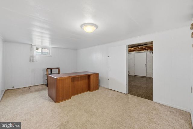 14983 CHARLES TOWN RD, Charles Town, WV 25414