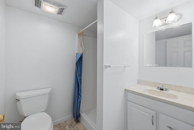 14983 CHARLES TOWN RD, Charles Town, WV 25414