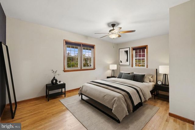 14983 CHARLES TOWN RD, Charles Town, WV 25414