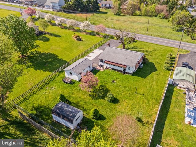 14983 CHARLES TOWN RD, Charles Town, WV 25414