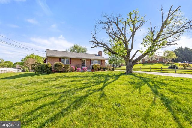 14983 CHARLES TOWN RD, Charles Town, WV 25414