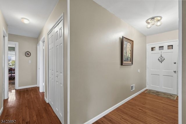 27 Summerall Rd, Franklin Twp., NJ 08873