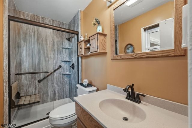 27 Summerall Rd, Franklin Twp., NJ 08873