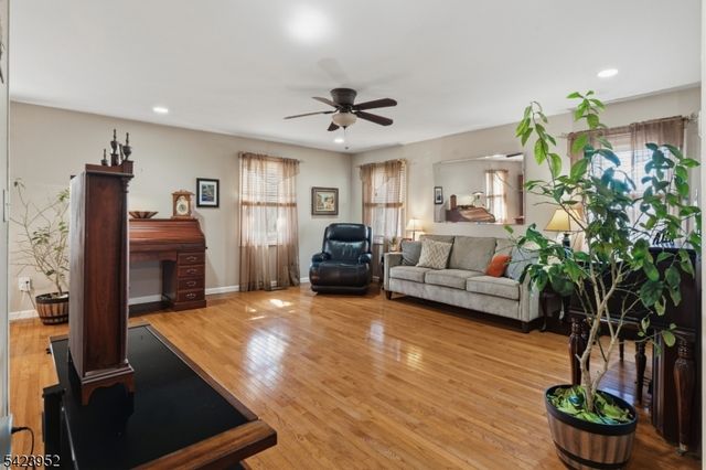 27 Summerall Rd, Franklin Twp., NJ 08873