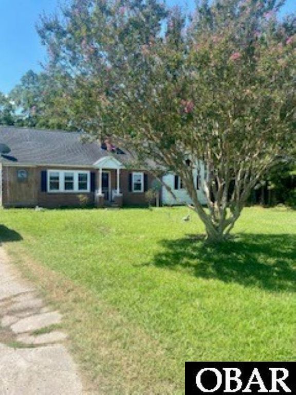 Image 1 of property listing at 33984 Highway 264, Engelhard, NC 27824