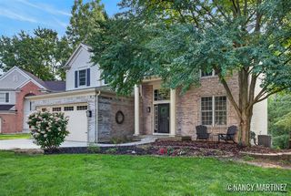 2554 Woodcreek Court, Grand Rapids, MI 49546
