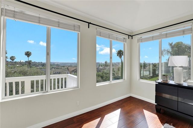 27130 S Ridge Drive, Mission Viejo, CA 92692