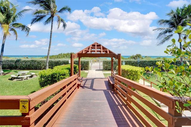 6767 Collins Ave 408, Miami Beach, FL 33141