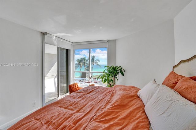 6767 Collins Ave 408, Miami Beach, FL 33141