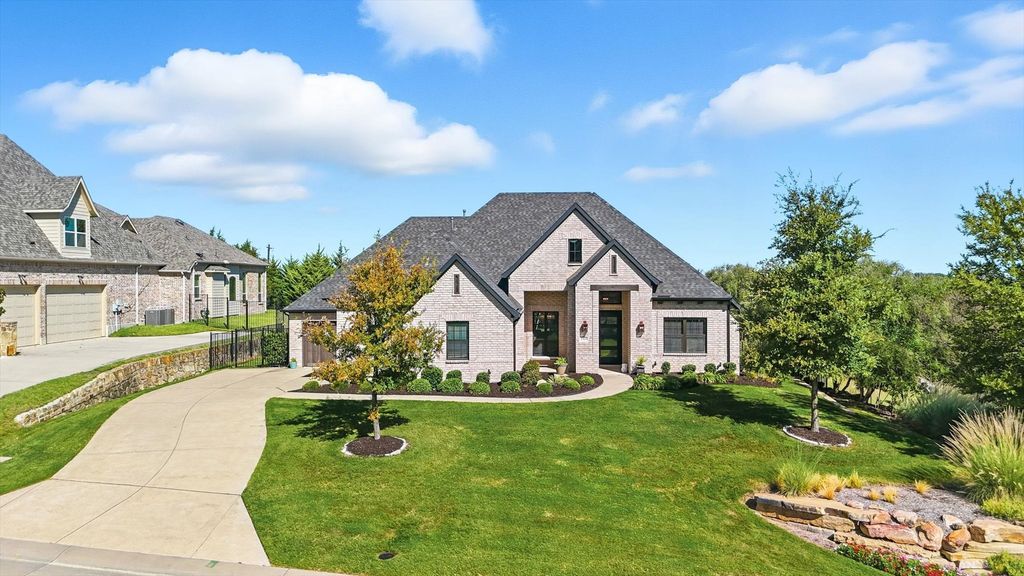 1319 Hicks Trail, Lucas, TX 75002