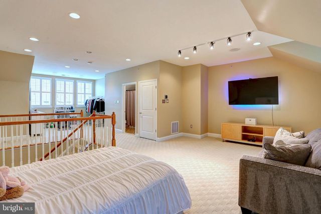5767 RICHARDS VALLEY RD, Ellicott City, MD 21043