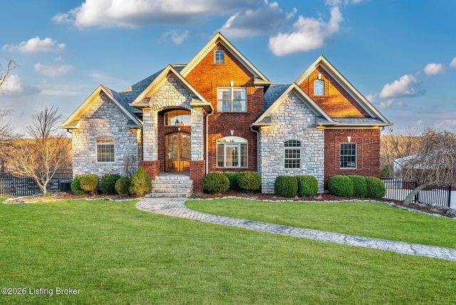 457 Grand Ave, Shepherdsville, KY 40165