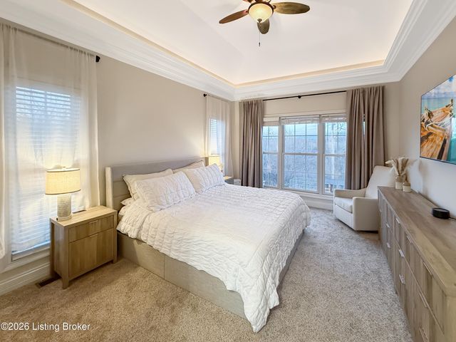 457 Grand Ave, Shepherdsville, KY 40165