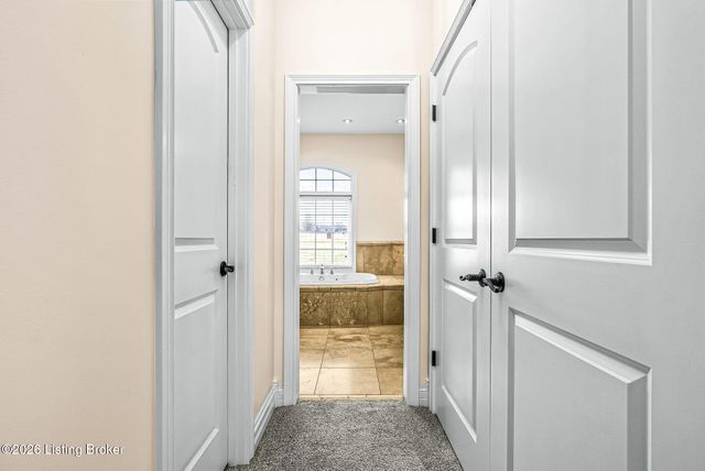 457 Grand Ave, Shepherdsville, KY 40165