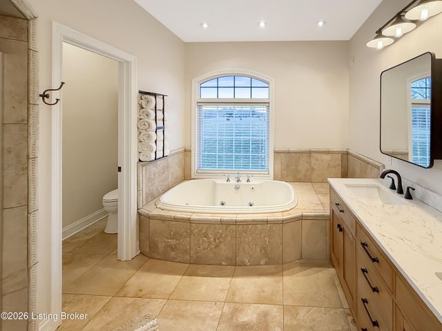 457 Grand Ave, Shepherdsville, KY 40165