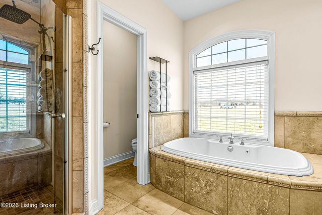 457 Grand Ave, Shepherdsville, KY 40165