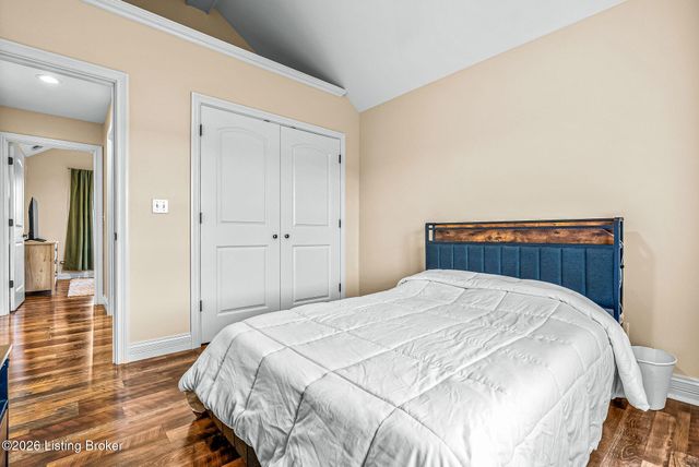 457 Grand Ave, Shepherdsville, KY 40165