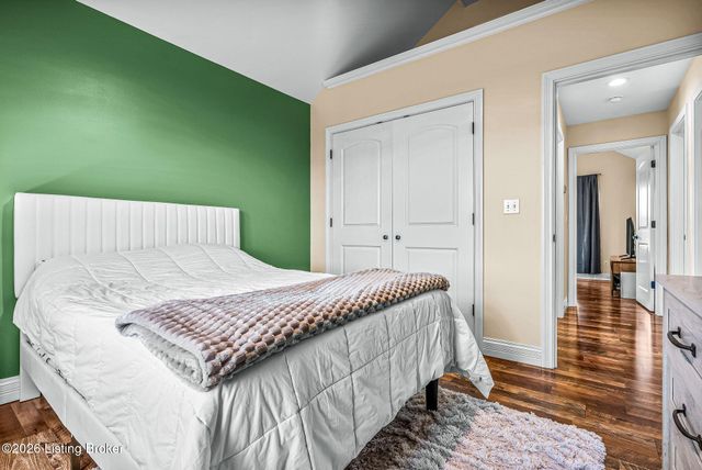 457 Grand Ave, Shepherdsville, KY 40165