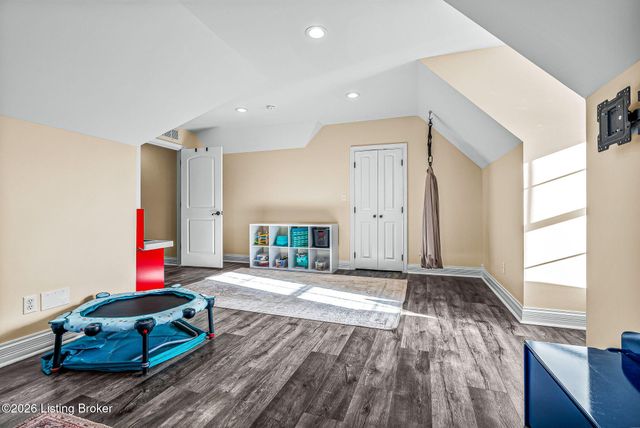 457 Grand Ave, Shepherdsville, KY 40165