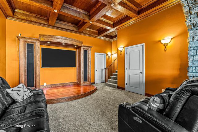 457 Grand Ave, Shepherdsville, KY 40165