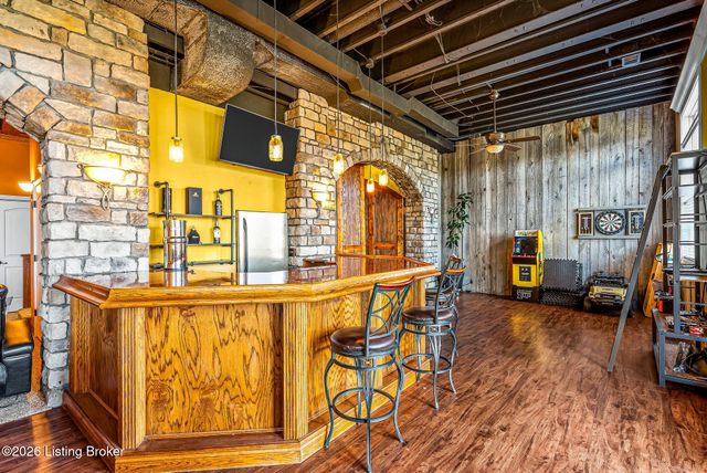 457 Grand Ave, Shepherdsville, KY 40165