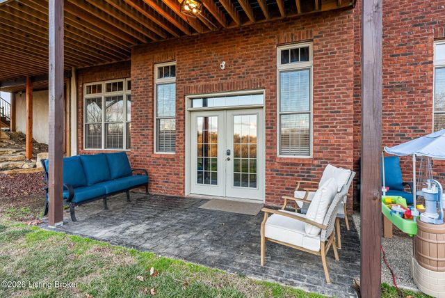 457 Grand Ave, Shepherdsville, KY 40165