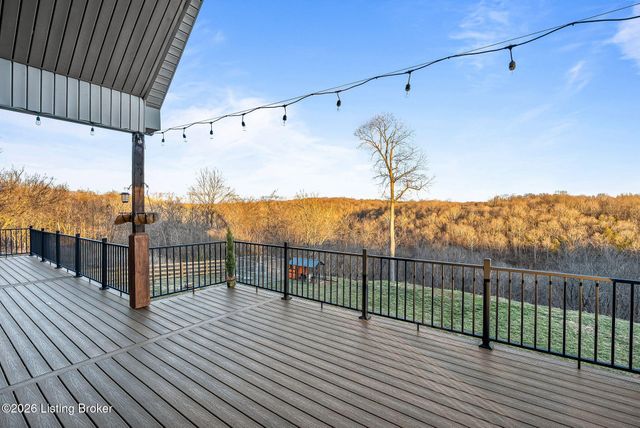 457 Grand Ave, Shepherdsville, KY 40165