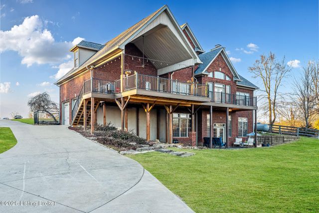 457 Grand Ave, Shepherdsville, KY 40165