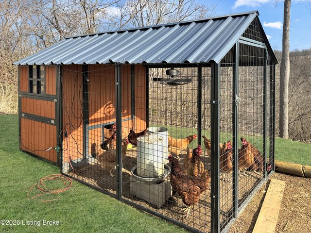 457 Grand Ave, Shepherdsville, KY 40165