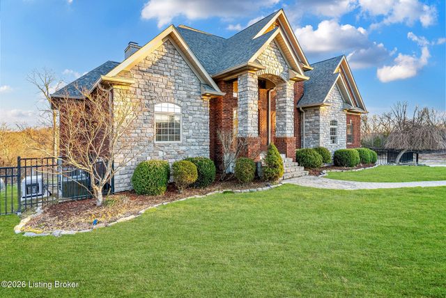 457 Grand Ave, Shepherdsville, KY 40165