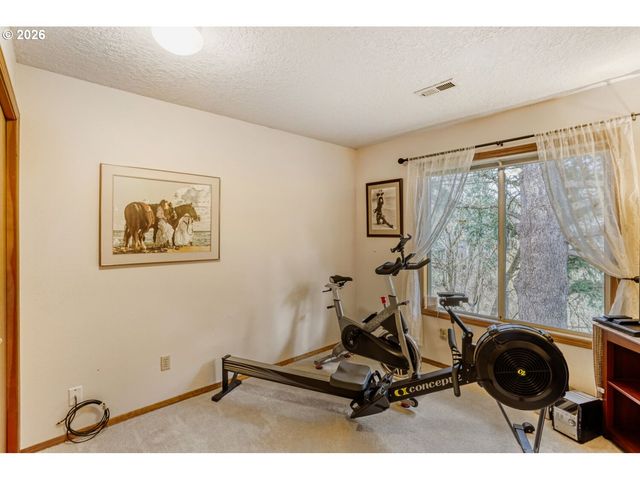 15435 Sw GLENEDEN Dr, Beaverton, OR 97007