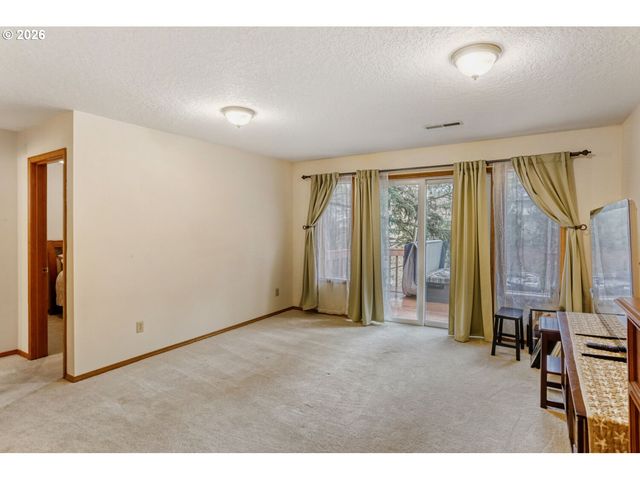 15435 Sw GLENEDEN Dr, Beaverton, OR 97007