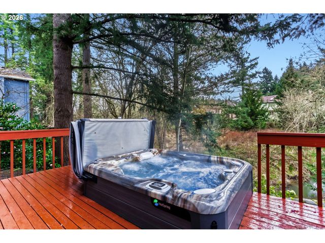 15435 Sw GLENEDEN Dr, Beaverton, OR 97007