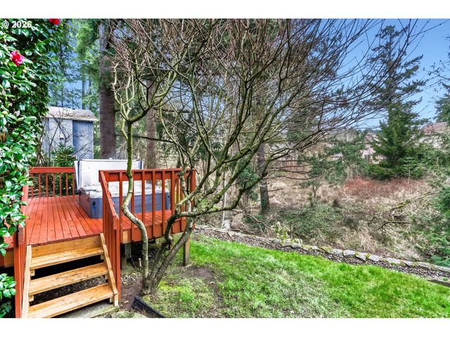 15435 Sw GLENEDEN Dr, Beaverton, OR 97007