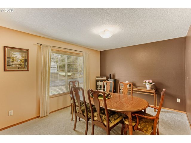 15435 Sw GLENEDEN Dr, Beaverton, OR 97007