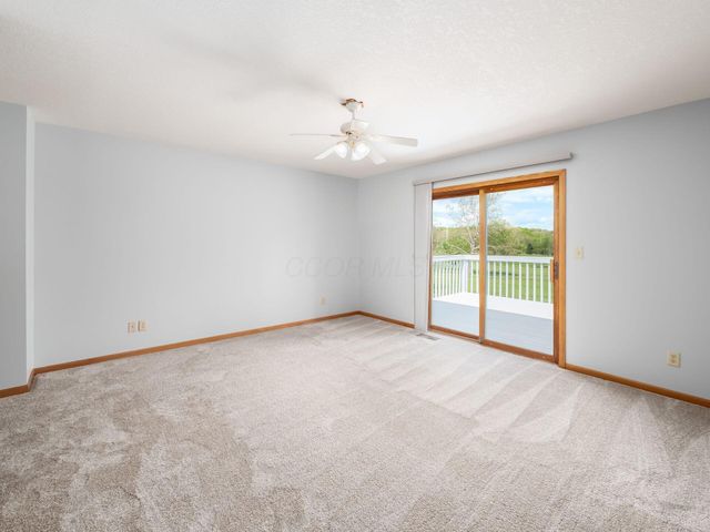 868 Fairway Drive, Howard, OH 43028