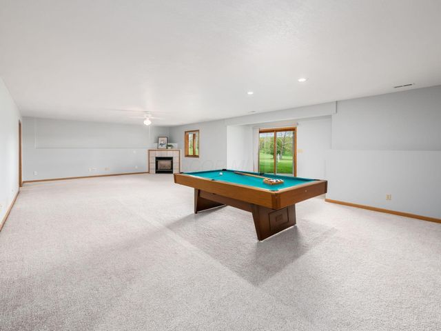 868 Fairway Drive, Howard, OH 43028