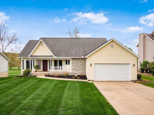 868 Fairway Drive, Howard, OH 43028