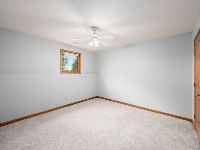 868 Fairway Drive, Howard, OH 43028