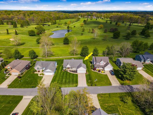 868 Fairway Drive, Howard, OH 43028