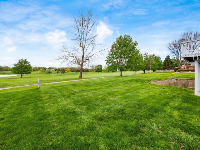 868 Fairway Drive, Howard, OH 43028