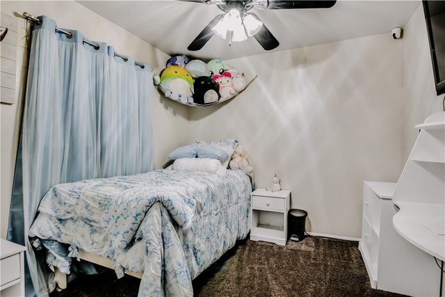 305 Birchwood Dr, Kingsville, TX 78363