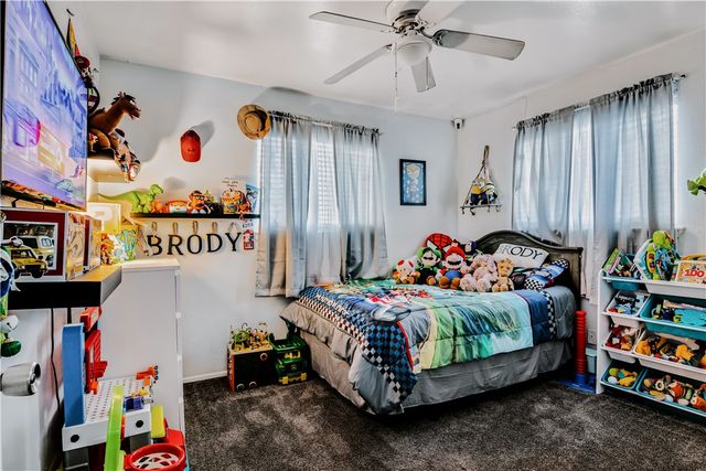 305 Birchwood Dr, Kingsville, TX 78363