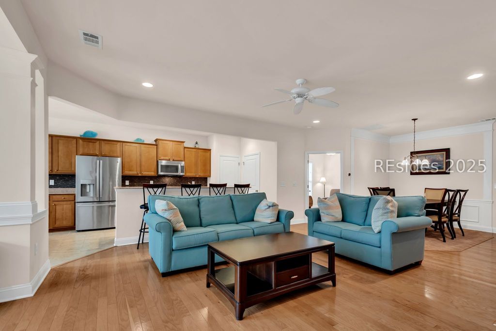 Image 10 of property listing at 514 Bluff Point Ln, Okatie, SC 29909